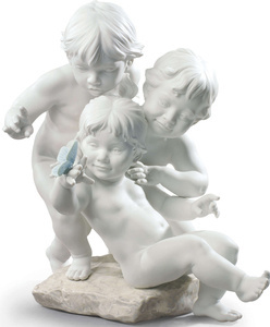 Figurka Dziecięca ciekawość