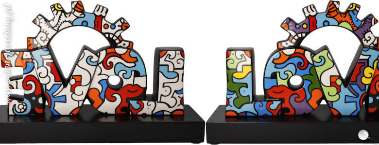 Figurka Ed.Limitowana "Evolution of Love" 2023