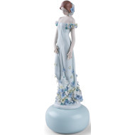 Figurka Czysta elegancja