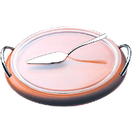 Drewniana taca ze szklanym talerzem