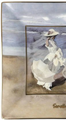 Miska "Strolling along the Seashore"